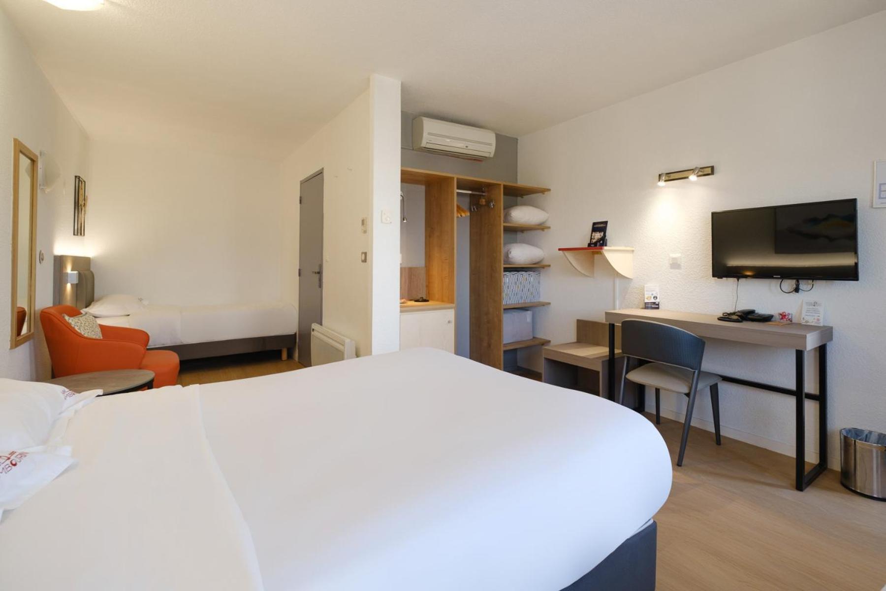 Hotel Tambourin Vitry-le-François Esterno foto