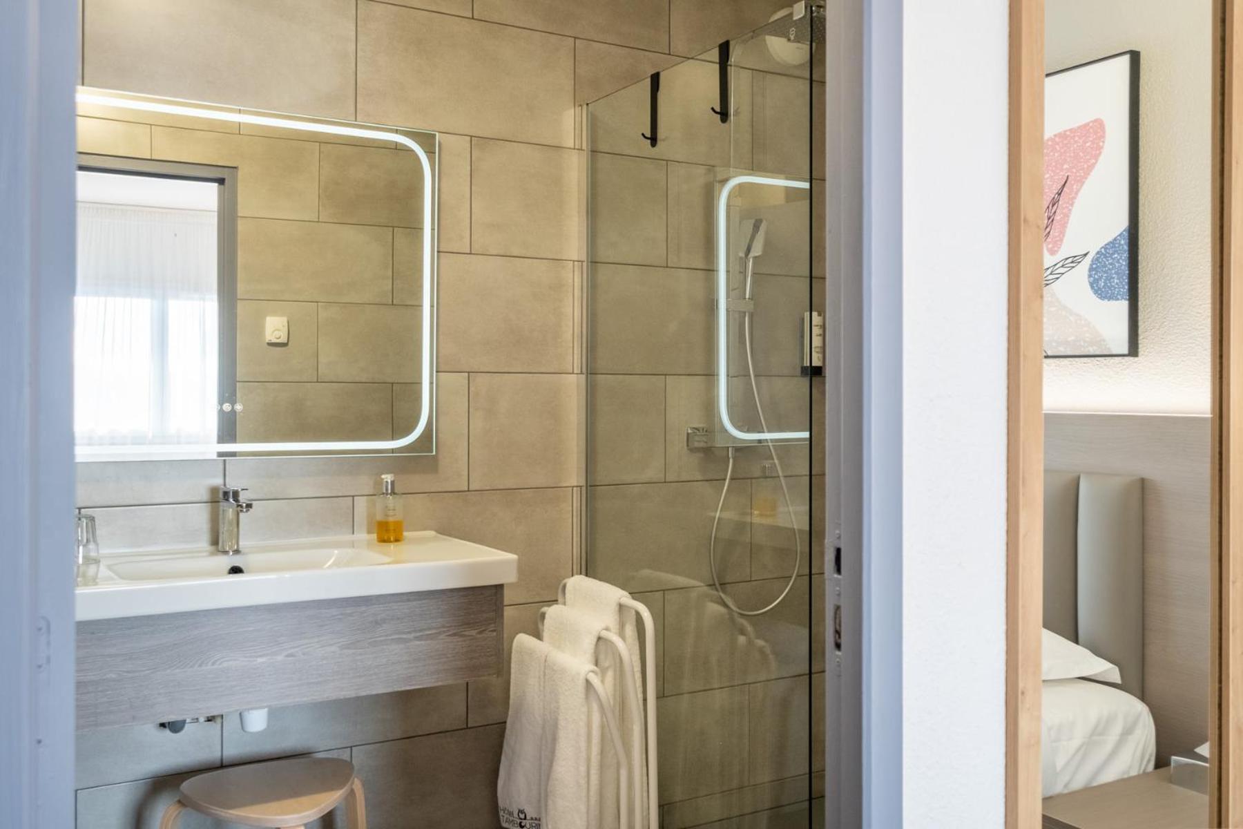 Hotel Tambourin Vitry-le-François Esterno foto