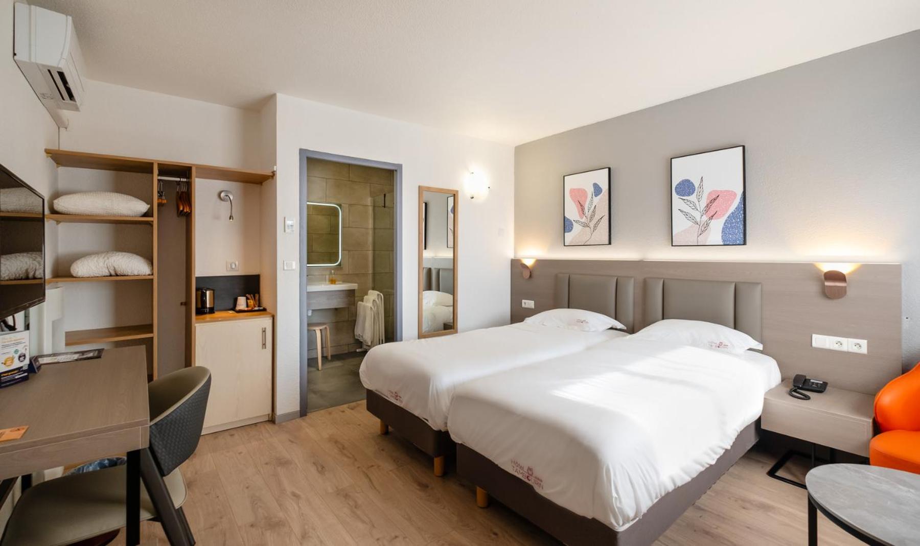 Hotel Tambourin Vitry-le-François Esterno foto