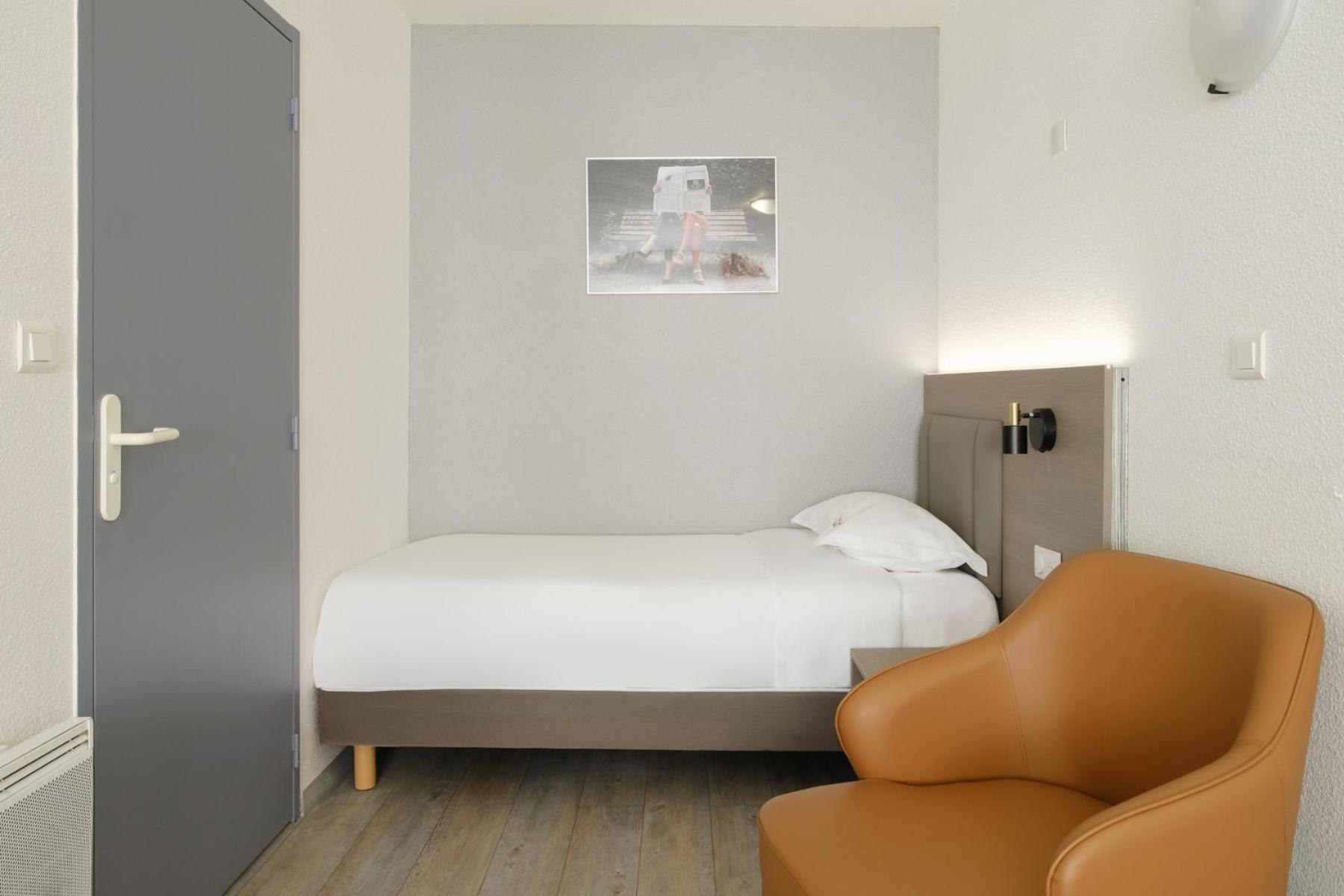 Hotel Tambourin Vitry-le-François Esterno foto