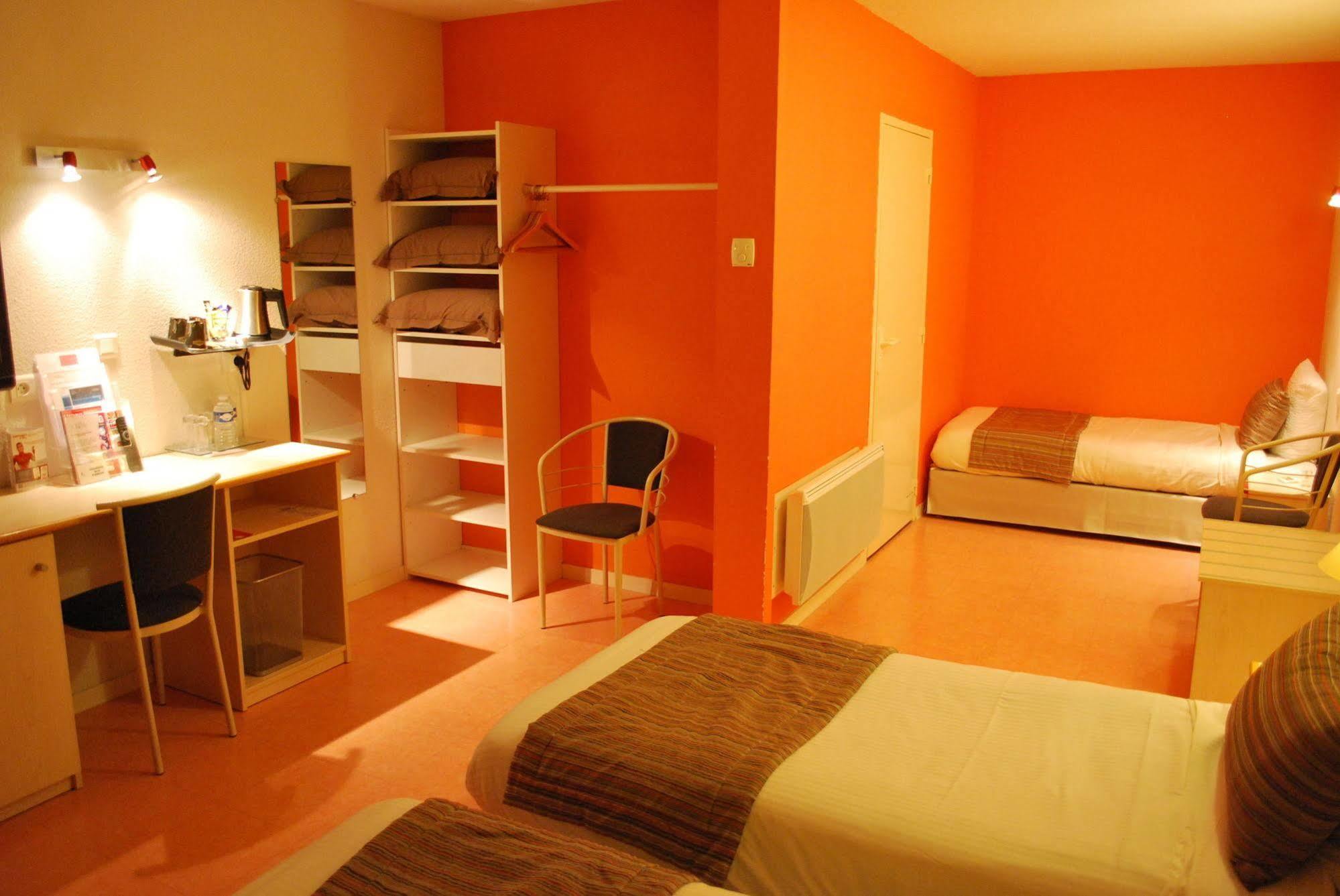 Hotel Tambourin Vitry-le-François Esterno foto