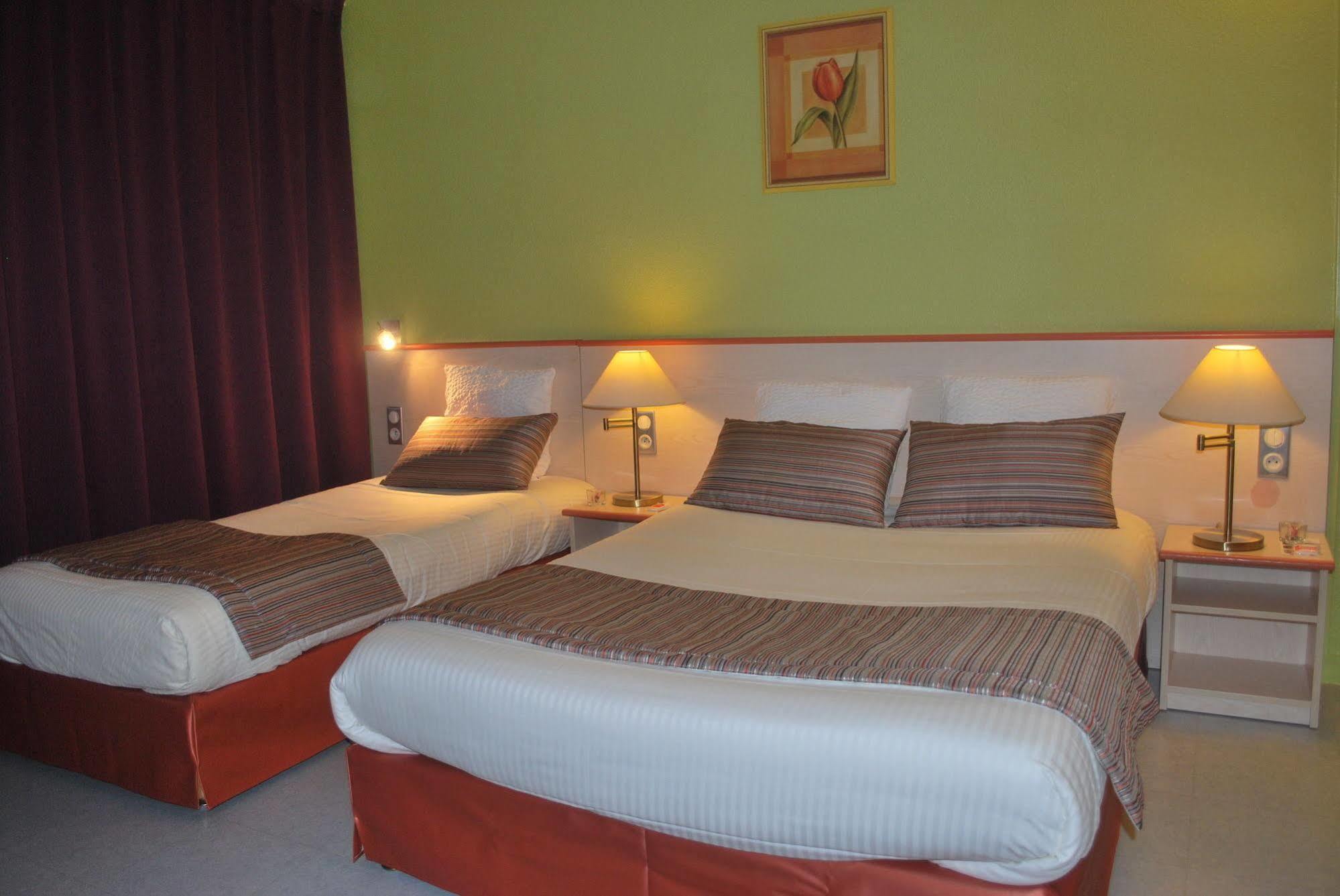 Hotel Tambourin Vitry-le-François Esterno foto